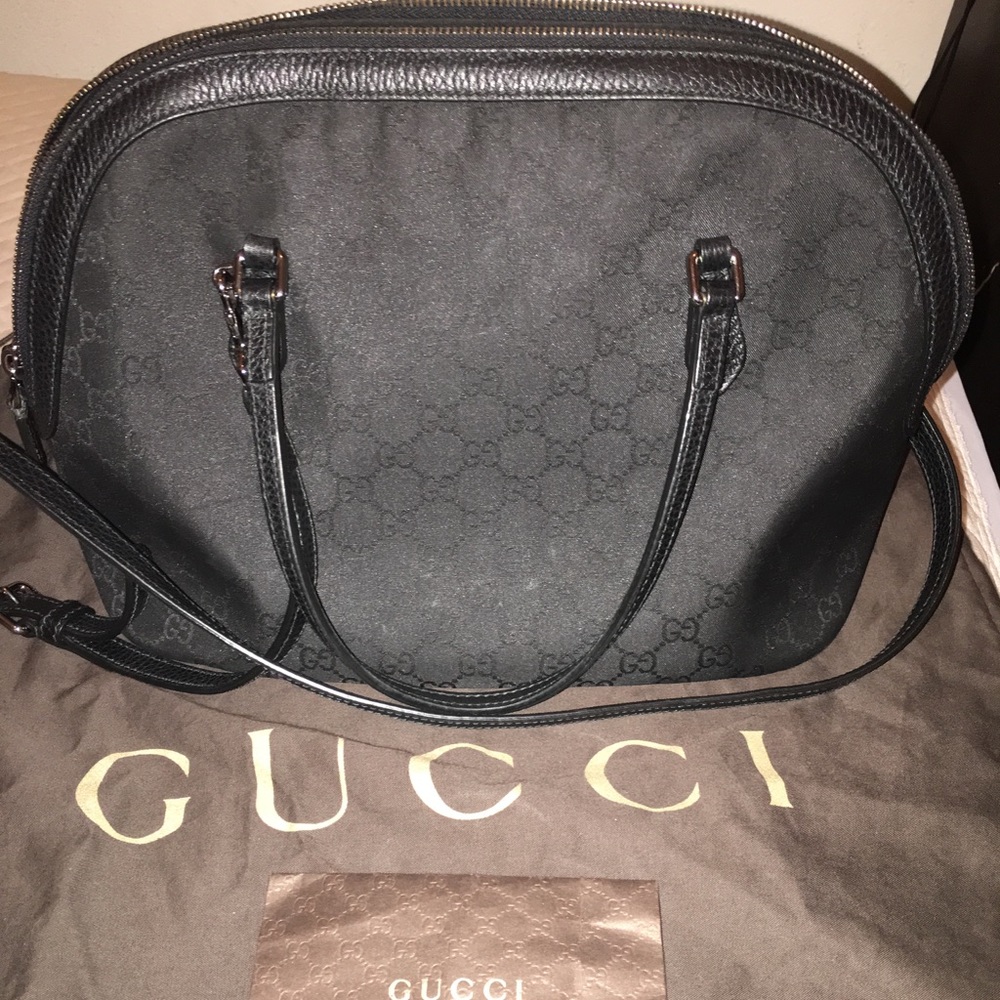 Gucci purse 100% authentic